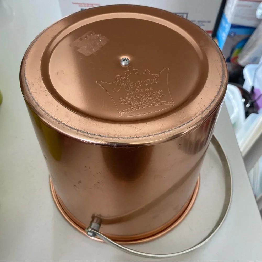 Regal Ware Ice Bucket